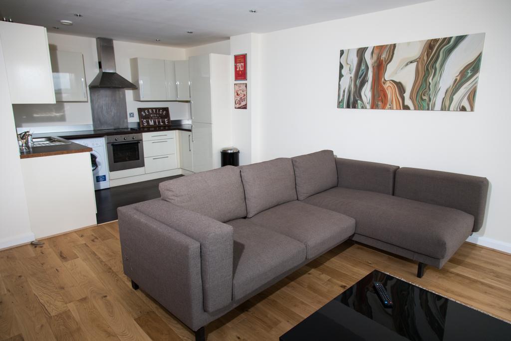 Alexander Apartments Sunderland מראה חיצוני תמונה