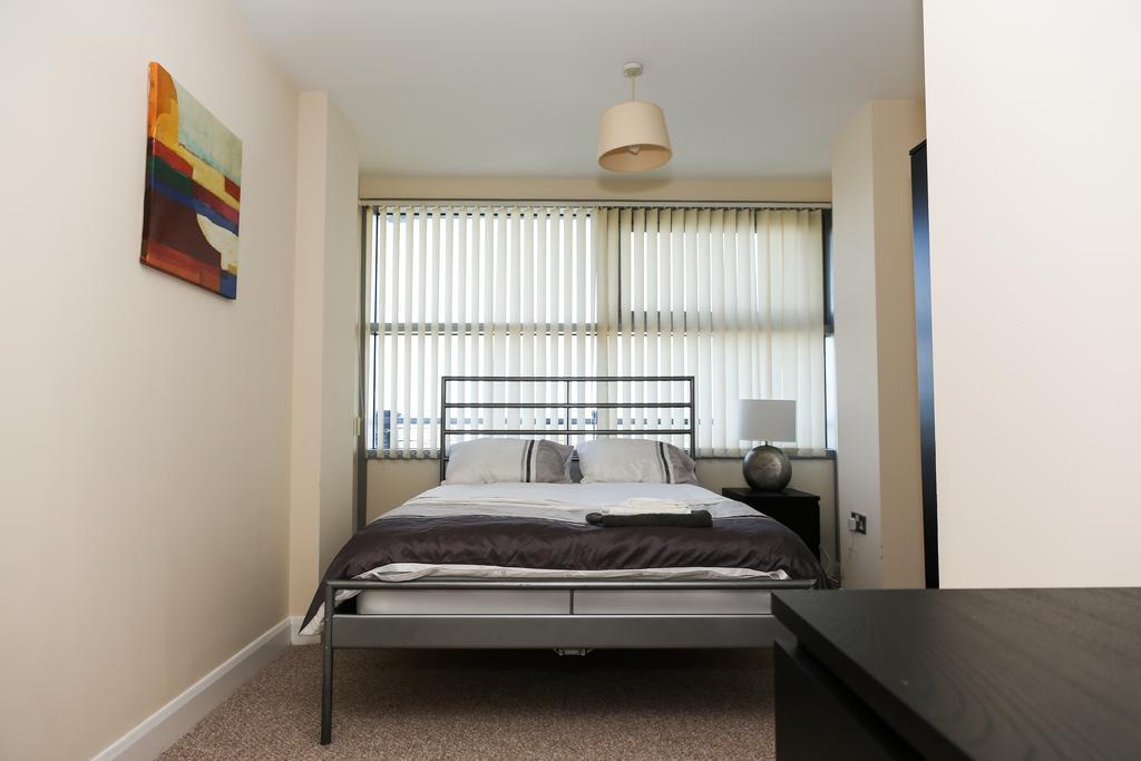Alexander Apartments Sunderland מראה חיצוני תמונה
