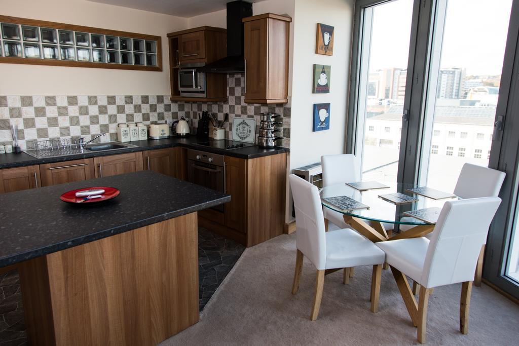 Alexander Apartments Sunderland מראה חיצוני תמונה